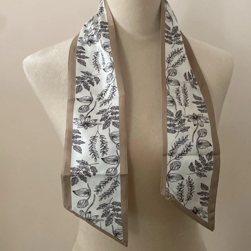 Floral Print Scarfs  3 PCs